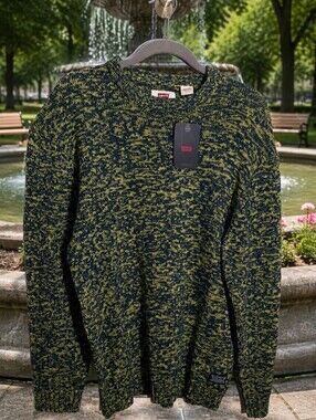 Levi's Men's Navy and Green Marled Crewneck Sweater Size Small